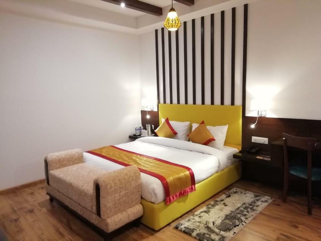 The Laurent And Banon Resorts Manāli Extérieur photo